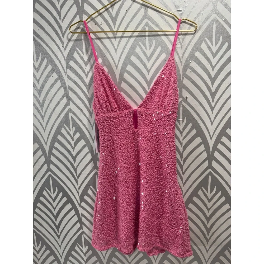 SOLD Princess Polly Pink Sequin Mini Dress V-Neck Keyhole Cutout Party US 6 - Picture 2 of 7